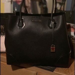 Micheal Kors Studio Mercer